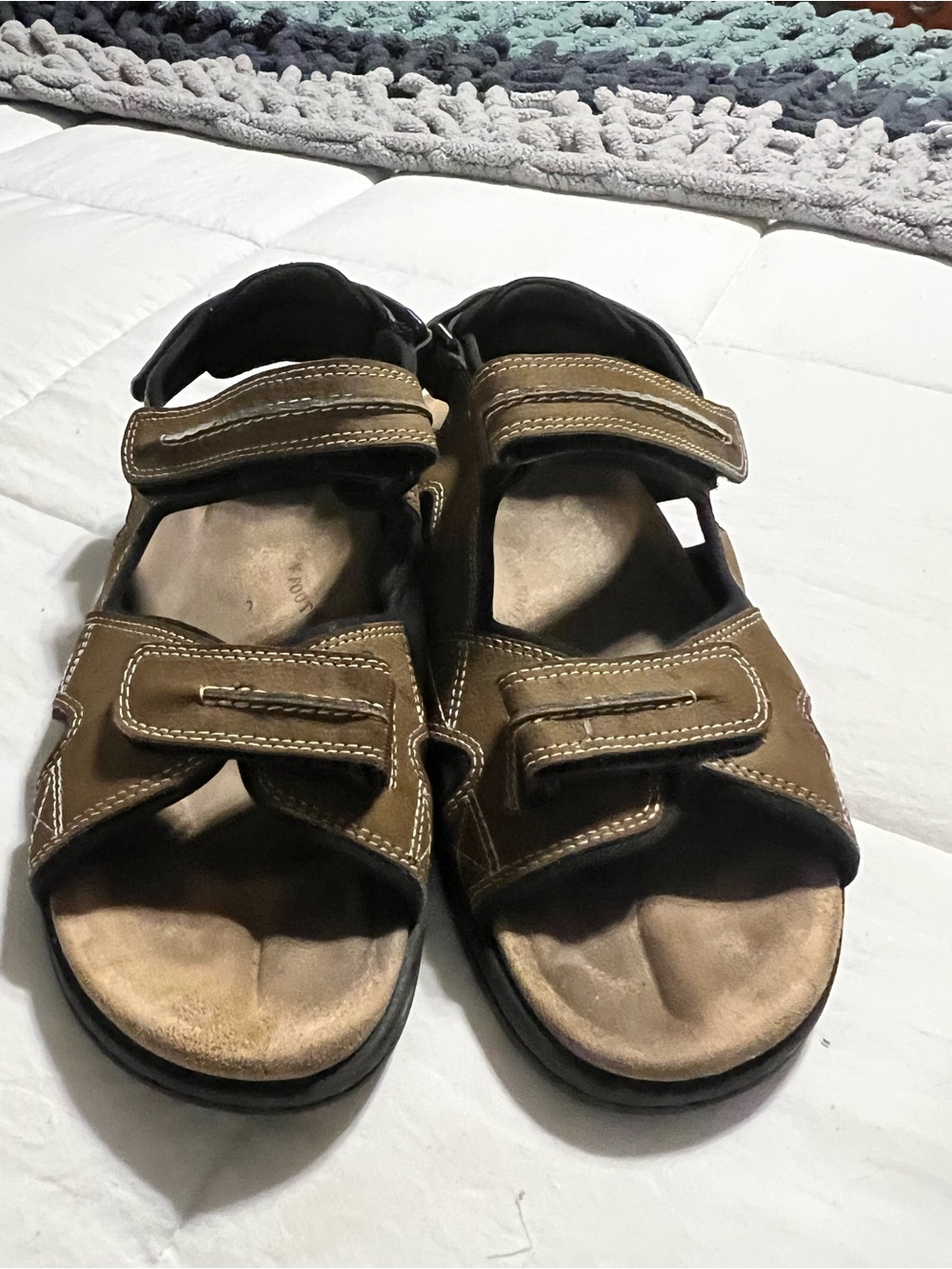 Dockers men’s size 9M Brown Leather Adjustable Strap Sandals
